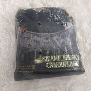 NEW Swamp Freaky Camouflage Net Halloween Decorations 62 x 82 Gothic Collection